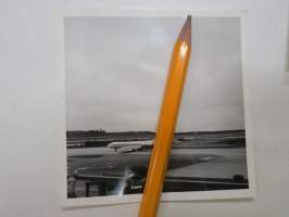 SAS lentokone -68 -valokuva / photograph, aeroplane