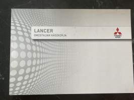 Mitsubishi Motors Lancer 2012 -käyttöohjekirja