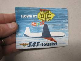 Flown by SAS Tourist -matkalaukkumerkki