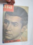 Anthony Perkins -lehtileikevihko, johon kerätty eri julkaisuista saksittuja kuvia, ajalleen tyypillinen tapa tehdä leikekirjoja filmitähdistä -scrap book