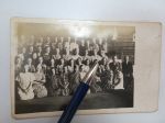 Koululaiset Jeesuksen silmäin alla -valokuva / photograph