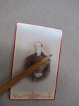 Neiti Järnefelt, joka piti pienten lasten koulua noin 1860-luvulla -visiittikorttivalokuva - visit card photo / cdv / photograph