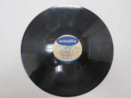 Scandia KS-313 Brita Koivunen - Tällaista on rakkaus / Katinka -savikiekkoäänilevy, 78 rpm