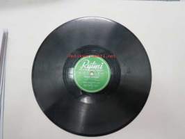 Rytmi R 6182 Veikko Huuskonen & Paavo Tiusanen - Mustalaisleirissä / Veikko Huuskonen - Olivien kukkiessa -savikiekkoäänilevy, 78 rpm