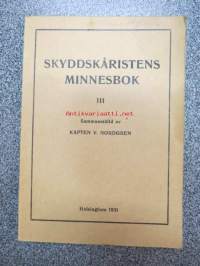 Skydskåristens minnesbok nr III, 1931, etulehdellä kuvattuna Mannerheim