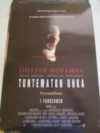 Tuntematon uhka - I Farozonen , pääosissa Dustin Hoffman, Rene Russo, Morgan Freeman, ohjaus Wolfgamg Petersen -elokuvajuliste