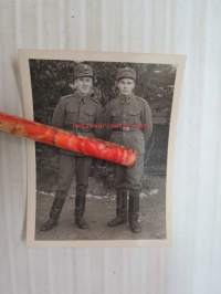 Alokas 1938 x 2 -valokuva / recruit -photograph