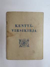 Kenttävirsikirja 1943 - rintamasotilaan käytössä ollut - A. Nummelin, kpk 5973, tuntolevyn numero 879420 (kotoisin Rusko), painettu etukanteen 