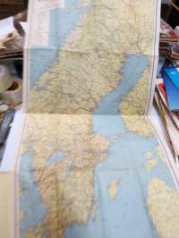 Automobilkarta över Sverige -tiekartta Ruotsi / Sweden road map