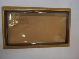 Hellas suklaarasia -chocolate box