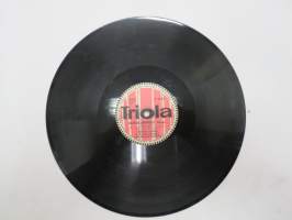 Triola T 4223 Veikko Tuomi - Mustalaisviulu / Silmät ikkunassa -savikiekkoäänilevy, 78 rpm record