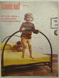 Kaunis Koti 1971 nr 6, sis. mm. seur. artikkelit / kuvat / mainokset; Tunnetko vanhat kalusteesi - Funktionalismi ja moderni huonekalut v. 1925 lähtien, Taiteilija