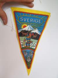 Sverige -matkamuistoviiri / souvenier pennant