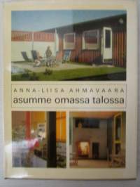 Asumme omassa talossa