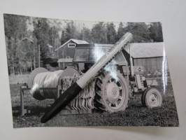 Massey-Ferguson 165 -valokuva / photograph