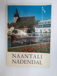 Naantali - Nådendal -kuvateos / picture book
