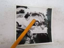 Volkswagen Cabriolet / leirintäaluekahvi -valokuva / photograph
