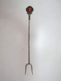 Vaasa vaakuna + vapaudenristi -leikkelehaarukka, leimattua 813 hopeaa, N7 = 1966, pituus 17 cm -fork