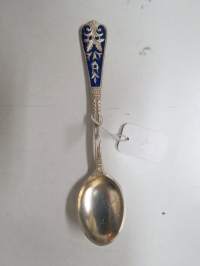 Emalilusikka -spoon