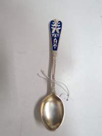 Emalilusikka -spoon