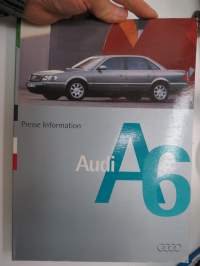 Audi RS 6 Presse Information, -kansio, sisältää mm. 18 kpl pressivalokuvia