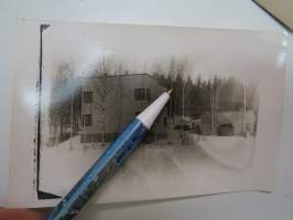Veijolan huvila, Kärkölä 1940, funkistyylinen rakennus -valokuva / photograph (lisätietoja mm. kansanfunkis-sivustolta)