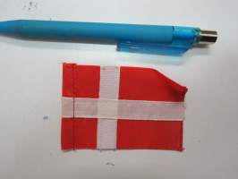 Tanska / Denmark -pienoislippu / mini flag