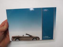 Ford Focus Coupe / Cabriolet 2006 -lanseeraus -mallistoesittelykansio / press release binder