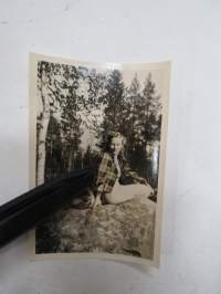 Inkeri? - Imatran Valokuvaamo H. Sundholm, Imatra - valokuvausliikkeen arkistoa sota-ajalta / 1940-luvulta