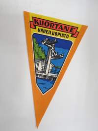 Kuortane urheiluopisto -matkailuviiri / souvenier pennant