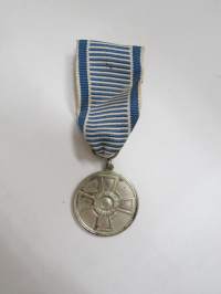 Urheilu - Isänmaa -mitali / medal