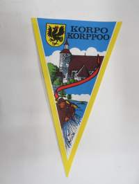 Korpo, Korppoo -matkailuviiri / souvenier pennant