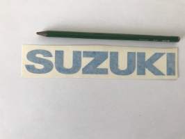 Suzuki (vaaleansininen) -tarra