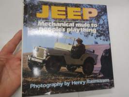 Jeep - Mechanical mule to people´s plaything - Photography by Henry Rasmussen