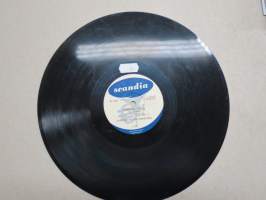 Scandia KS 298 Annikki Tähti ja Jaakko Salon yhtye Luna Lunera / Budapestin yössä, puszta-fox - savikiekkoäänilevy / 78 rpm record