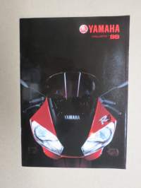 Yamaha 1999 Mallisto -myyntiesite / sales brochure