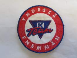 Yhdessä enemmän - K-Team -kangasmerkki / badge