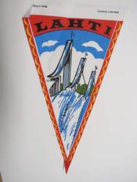 Lahti - Hyppyrimäki -matkailuviiri / souvenier pennant