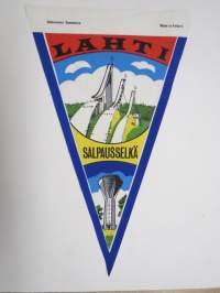 Lahti - Salpausselkä -matkailuviiri / souvenier pennant