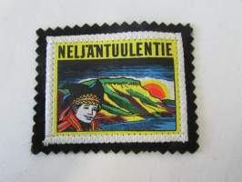 Neljäntuulentie -kangasmerkki / matkailumerkki / hihamerkki / badge -pohjaväri musta