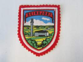 Seinäjoki -kangasmerkki / matkailumerkki / hihamerkki / badge -pohjaväri punainen