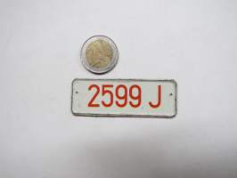2599 J, Belgia - nr 44  / Vaasan Höyrymylly Osakeyhtiö -muropaketin mukana tullut rekisterikilpi -cereal box collectible register plate