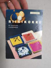 Riisikokki - 23 nopeata riisiherkkua - Riisi aina tiistaina -riisiruokien valmistuksen ja käytön promootiokirjanen