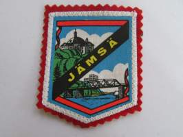 Jämsä -kangasmerkki / matkailumerkki / hihamerkki / badge -pohjaväri punainen