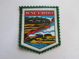 Kalajoki Camping -kangasmerkki / matkailumerkki / hihamerkki / badge -pohjaväri vihreä