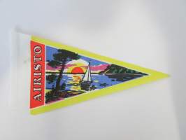 Airisto -matkailuviiri, pikkukoko / souvenier pennant