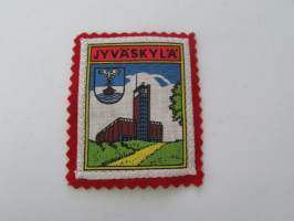 Jyväskylä -kangasmerkki / matkailumerkki / hihamerkki / badge -pohjaväri punainen