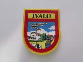 Ivalo -kangasmerkki / matkailumerkki / hihamerkki / badge -pohjaväri keltainen