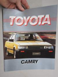 Toyota Camry -myyntiesite (ruotsiksi, på svenska)