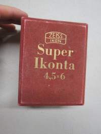 Zeiss Ikon Super Ikonta 4,5 x 6 kameran alkuperäinen pakkaus